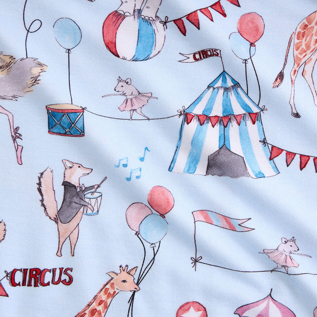 Cirque Royal Swaddle Beanie Set