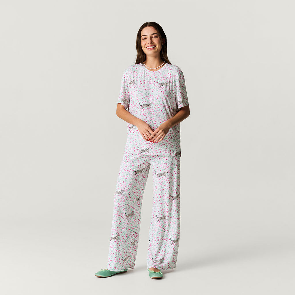 Greta Women's Loose Tee